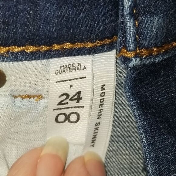 LOFT DISTRESSED MODERN SKINNY JEANS - Picture 5 of 5